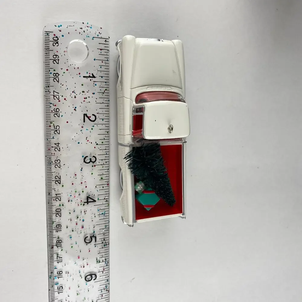 Vintage 1996 Hallmark 1955 Chevrolet Cameo All-American Trucks #2 Ornament
